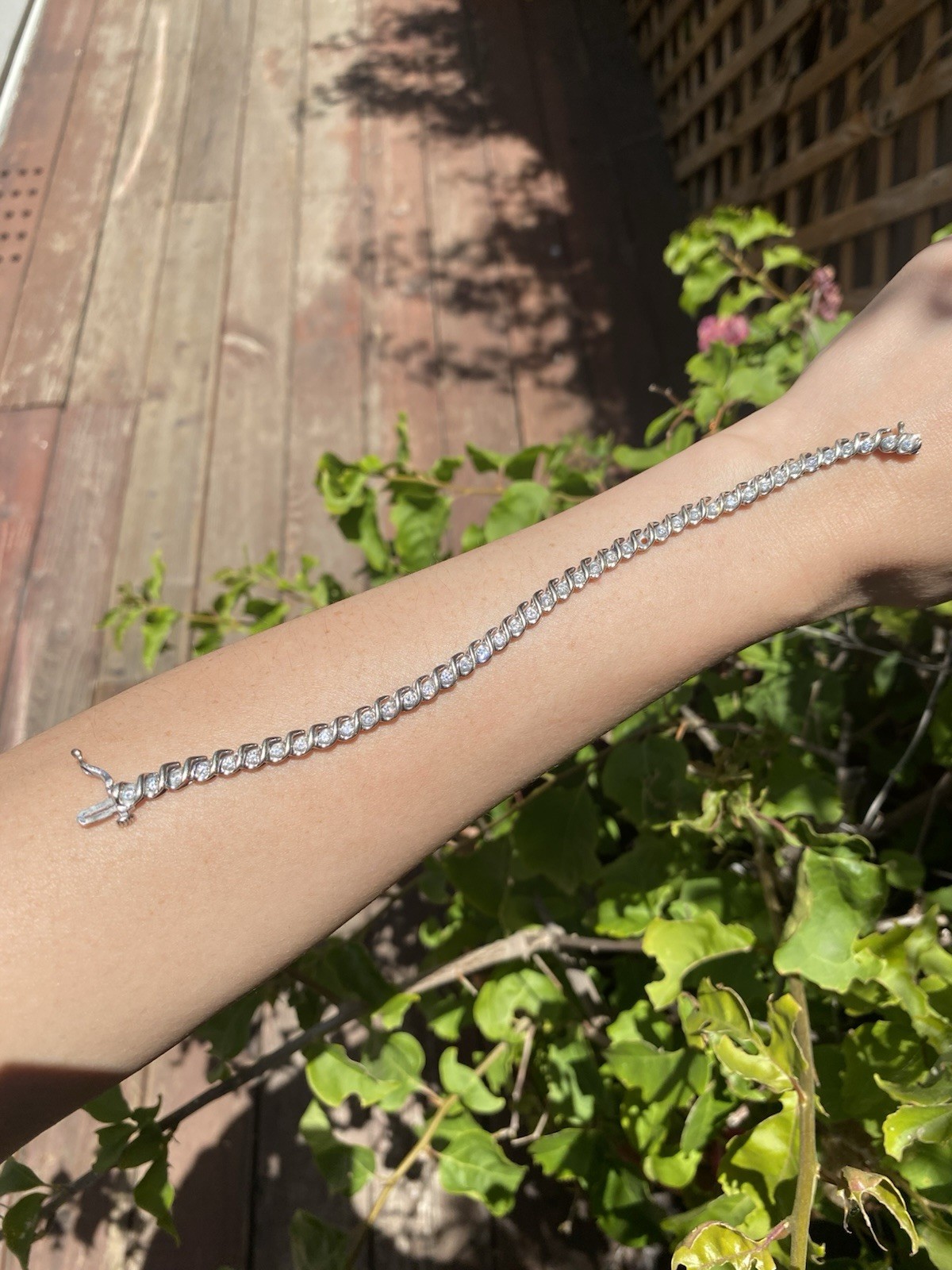 41 natural diamonds, 10k gold Tennis Bracelet Round Prong Set