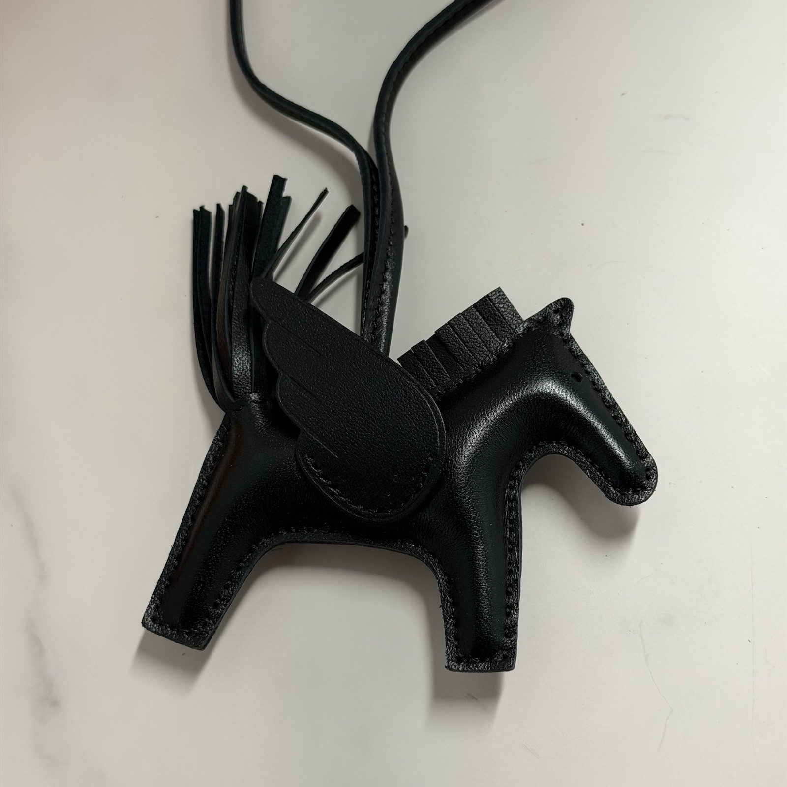 Hermes Rodeo Pegasus Charm PM Milo Lambskin Noir Black High Class Bag Accessory