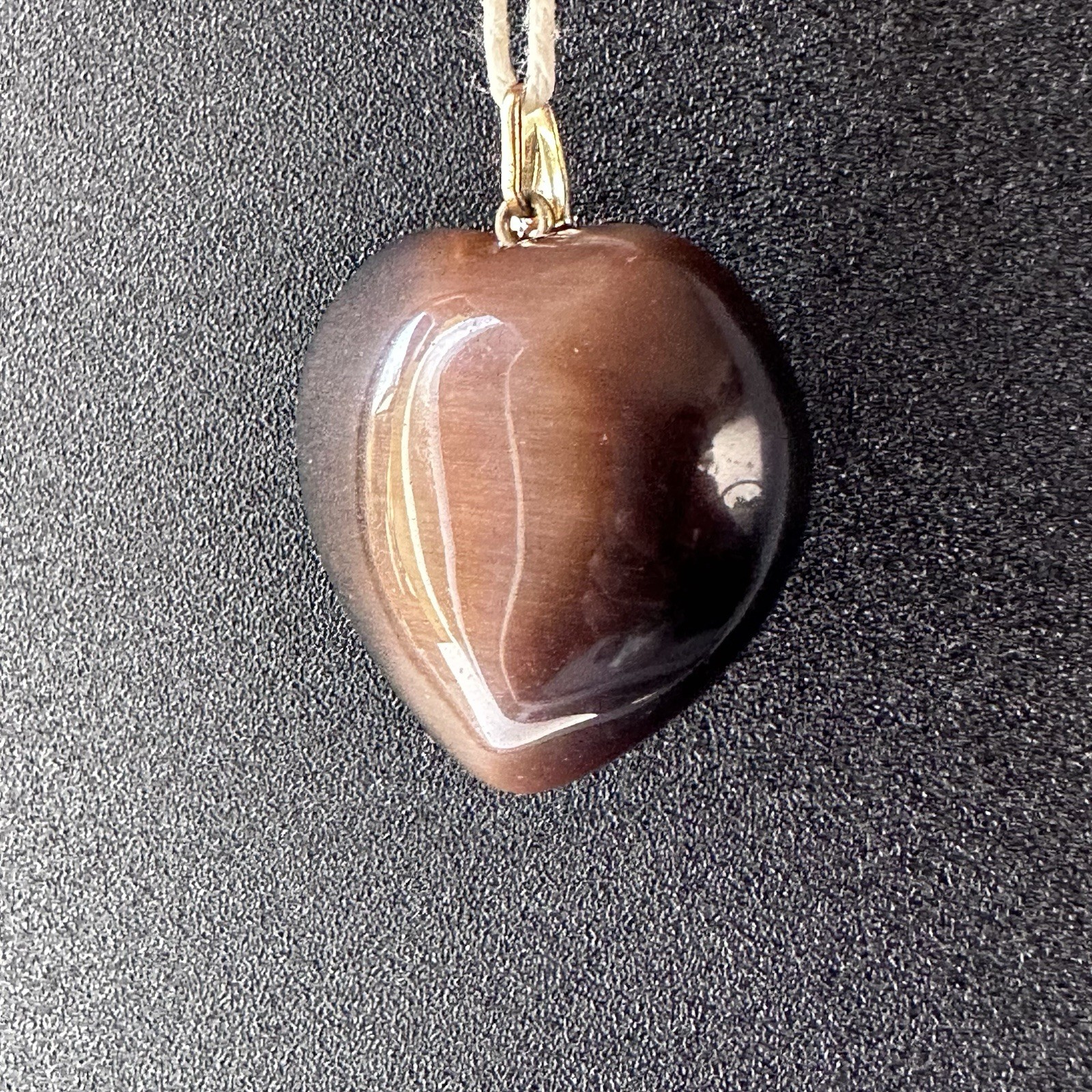 Natural Golden Tiger’s Eye Heart Pendant 30g 35mm Chatoyant Gemstone