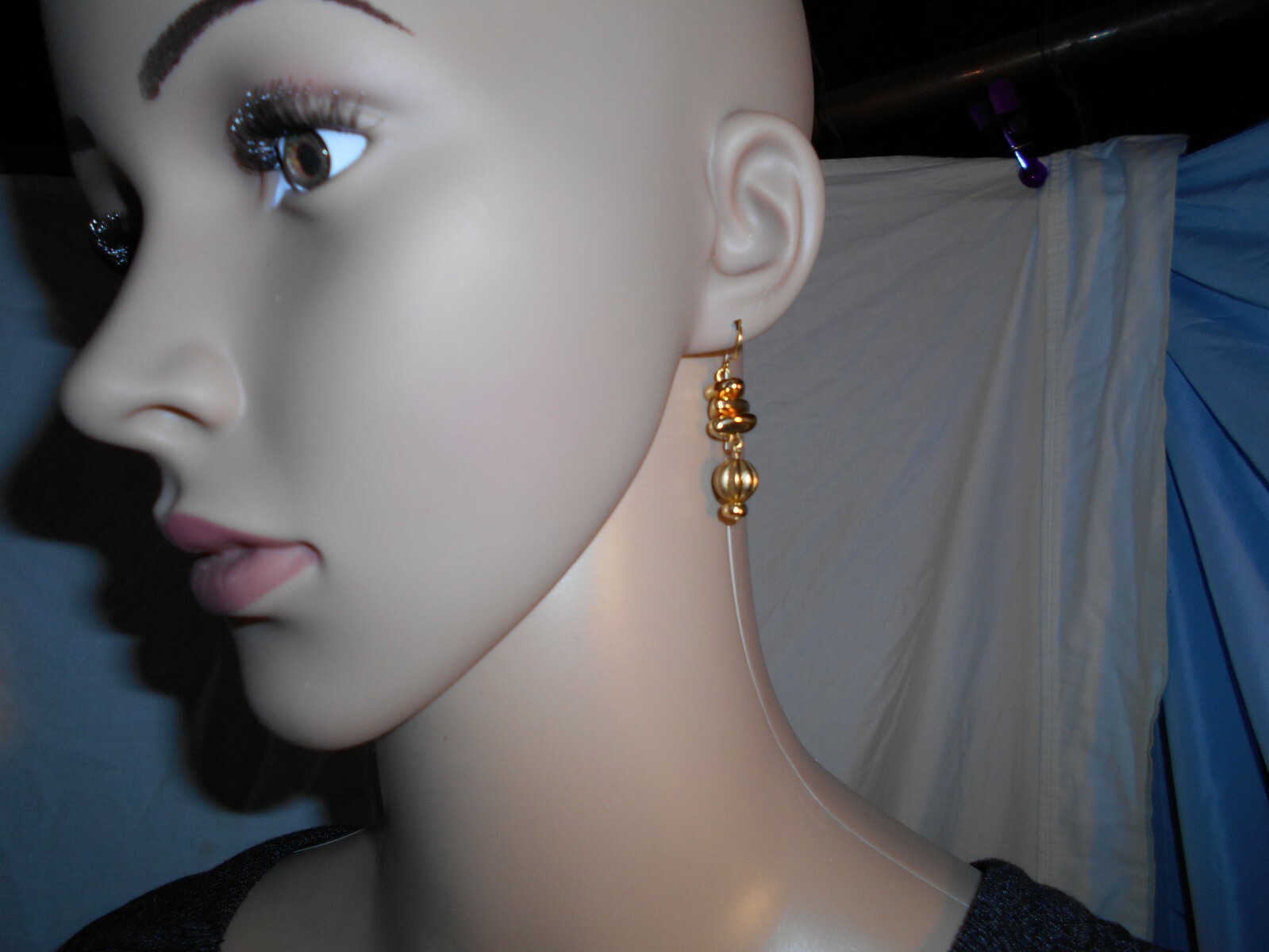 Coldwater Creek Gold Tone Dangle Drop Hook Pierced Earrings Everyday Wear NEW
