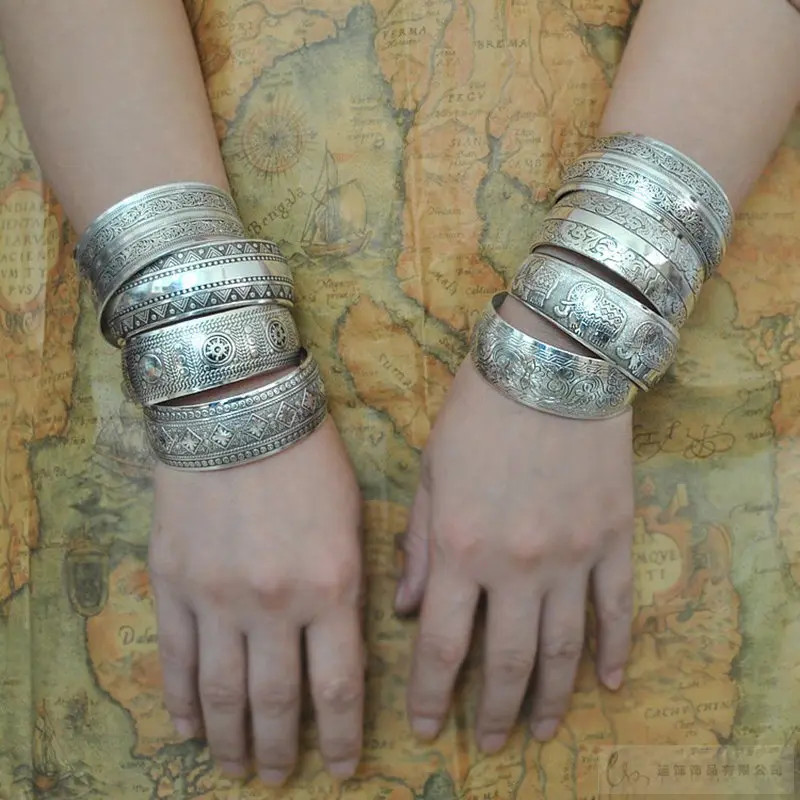 Classi Cuff Bracelet Tibetan Silver Plated Carved Flower Animal Opening Bangle