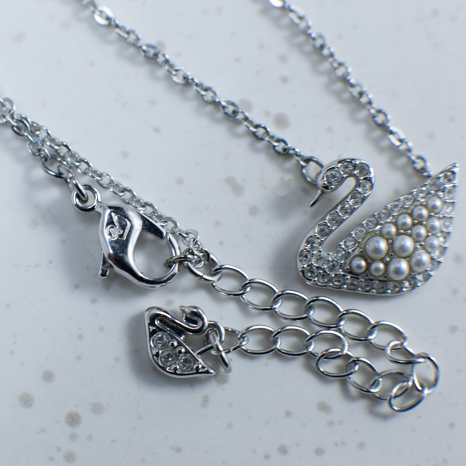 Swarovski Swan Necklace Crystal Pearl Silver Tone Chain 15” + Extender