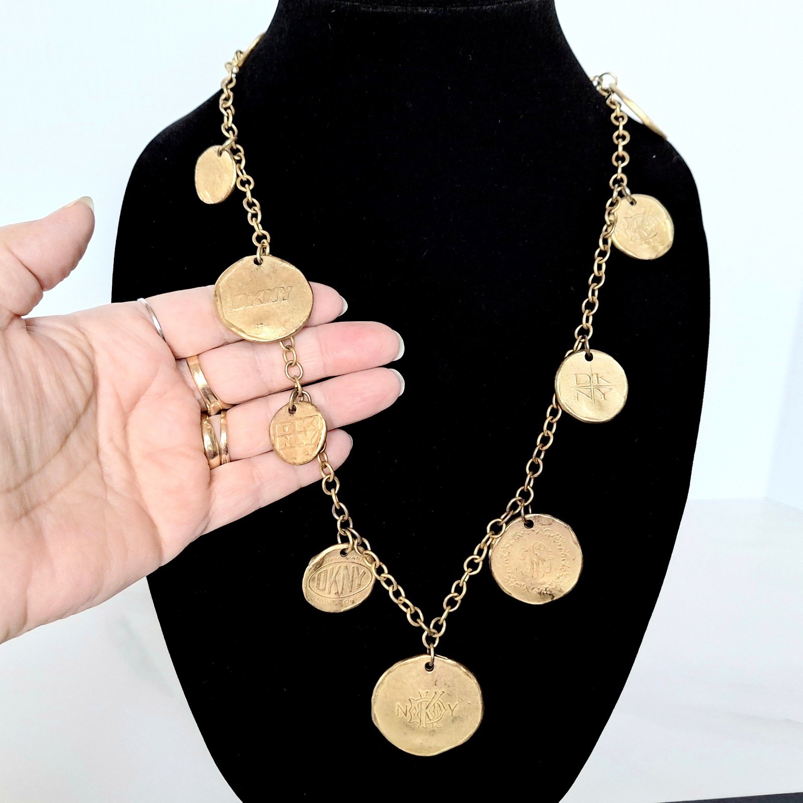 VINTAGE 1993 DKNY STATEMENT NECKLACE DONNA KARAN DESIGNER GOLD MEDALLIONS 32 IN