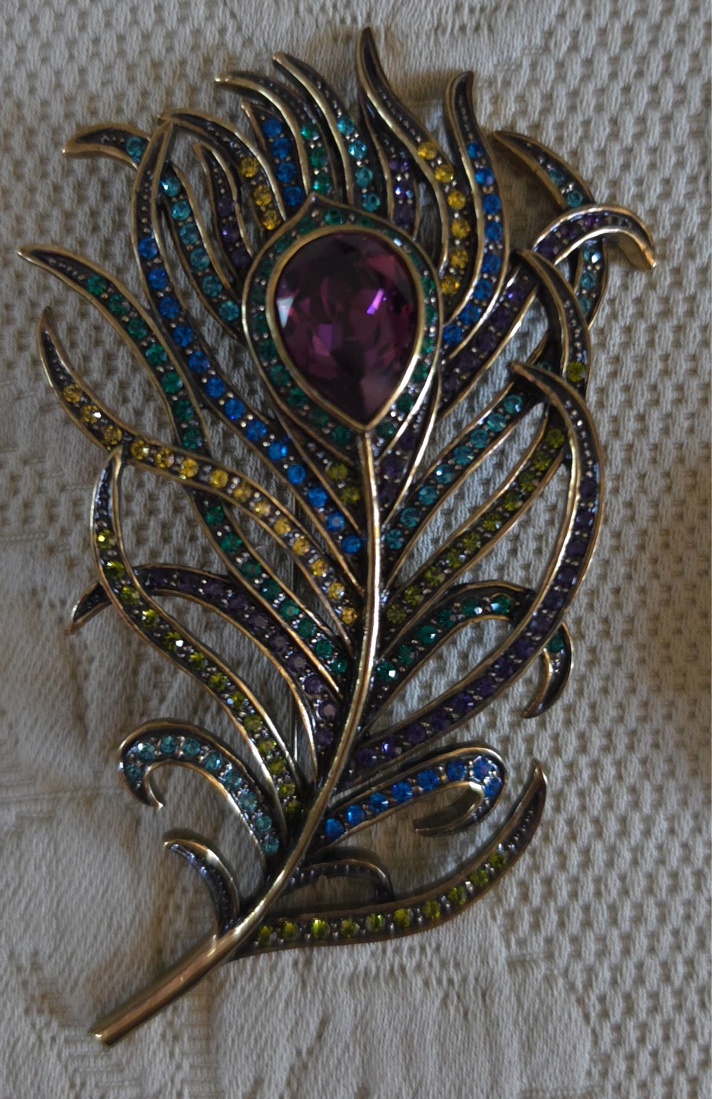 Lot 4 Heidi Daus brooch pin Flower Bloom Feather Pinecone Pumpkin