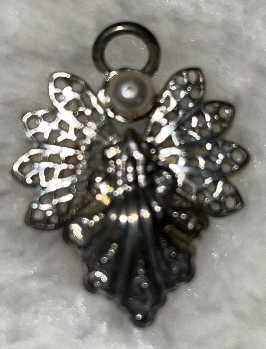Christmas Pin Angels On High by Roman, Inc Silver Tone W/ Faux Pearl 2003 READ
