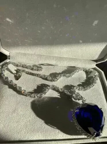 Gorgeous Titanic Heart Of The Ocean Necklace 25 CT Simulated Sapphire 925 Silver