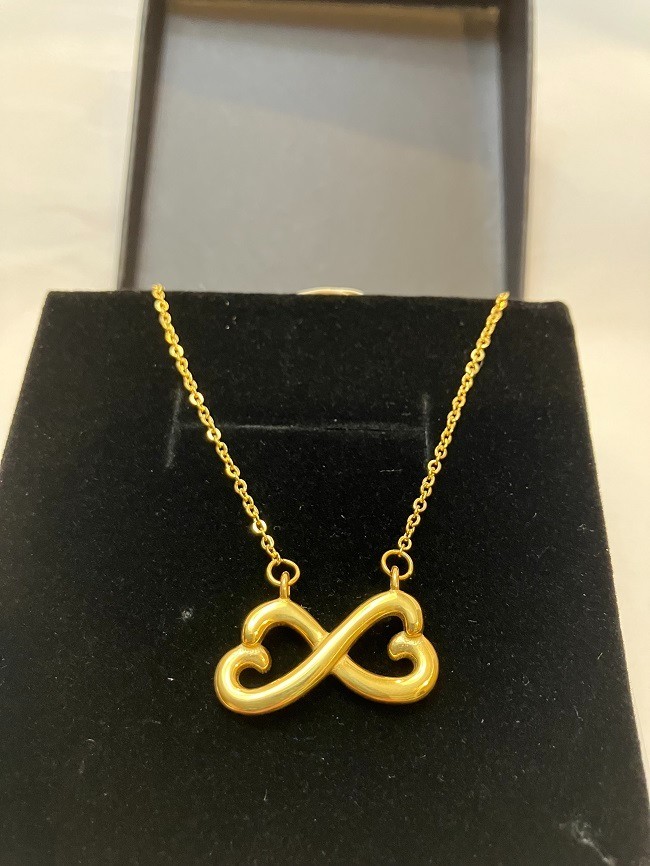 Wife Daughter Mom Jewelry 18k Yellow Gold Plated Eternal Love Necklace Brand NEW