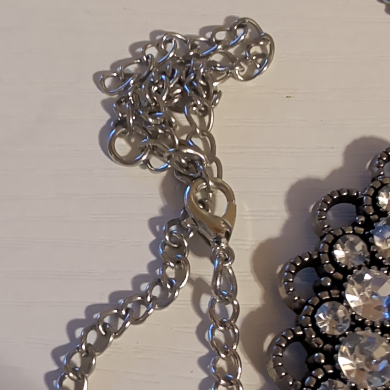 Silver Tone Blue Oval Crystal Cluster Halo Pendant Cable Chain Necklace . #27