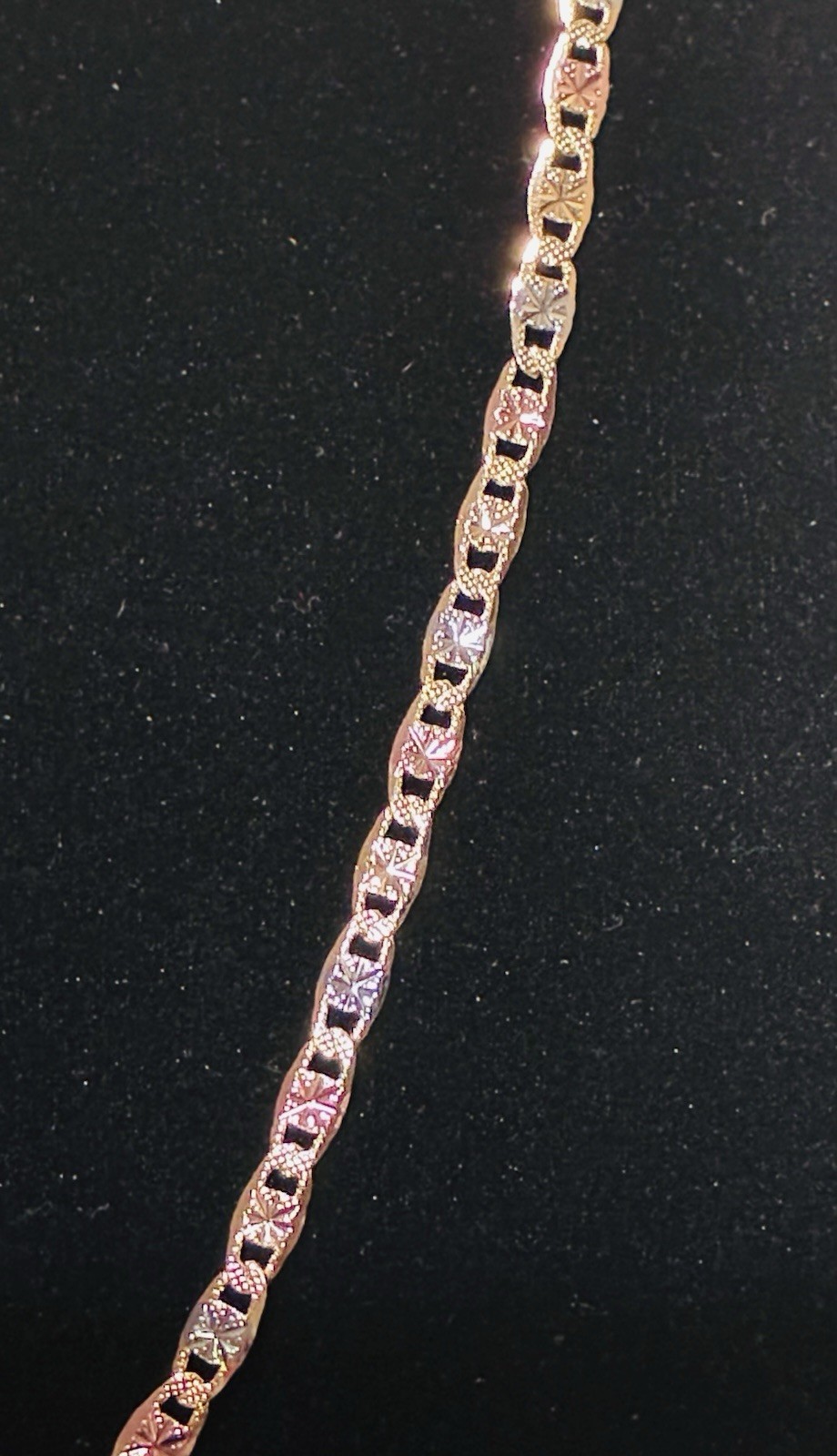 24in Diamond Cut Multi Tone Valentino Chain 750/18k stamp Italian made