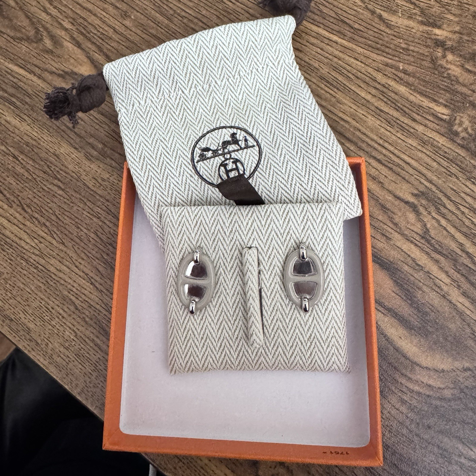 HERMÈS Mini Maillon Earrings Silver Marron Glacé Women