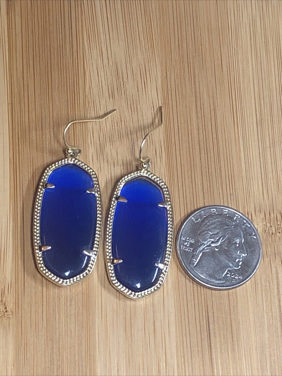b47. Kendra Scott Elle? Gold tone Elongated Cobalt Blue Hook Earrings 1 7/8″