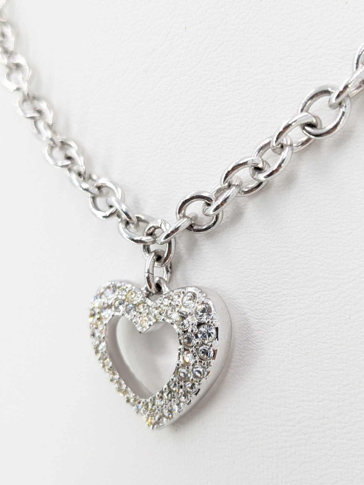 Swarovski Necklace Heart Pendant Clear Crystal Silver Tone Swan Charm 17-19 in