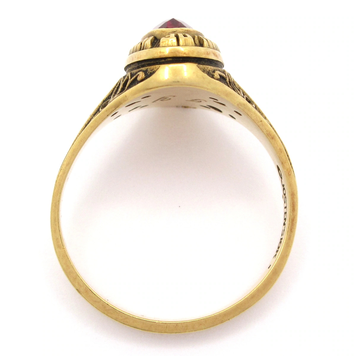 Jostens 18KYG Red Color Stone Ring #6 1/4
