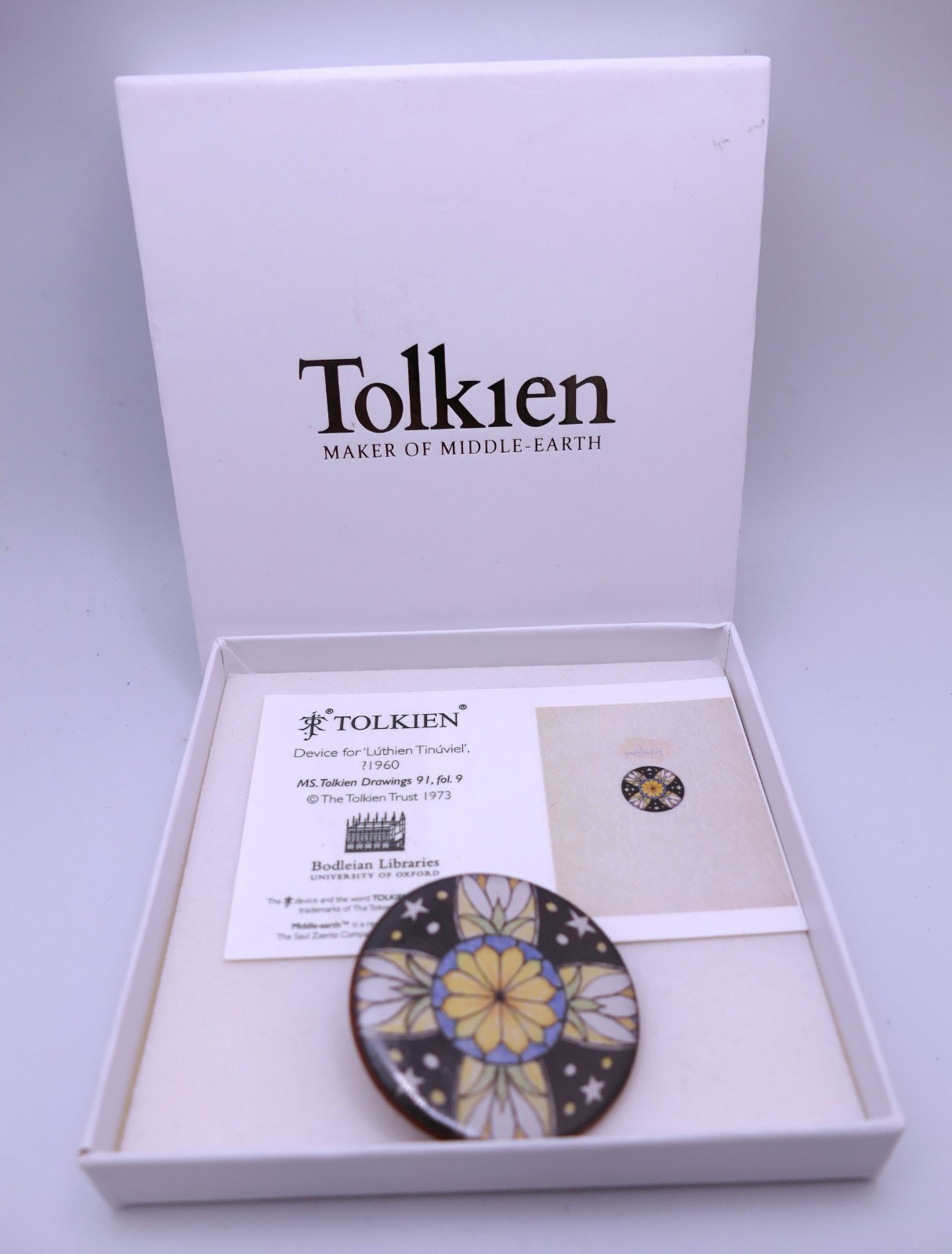 Tolkien Ceramic Pin Floral Enamel Luthien Tinuviel Bodleian Libraries 3.8cm