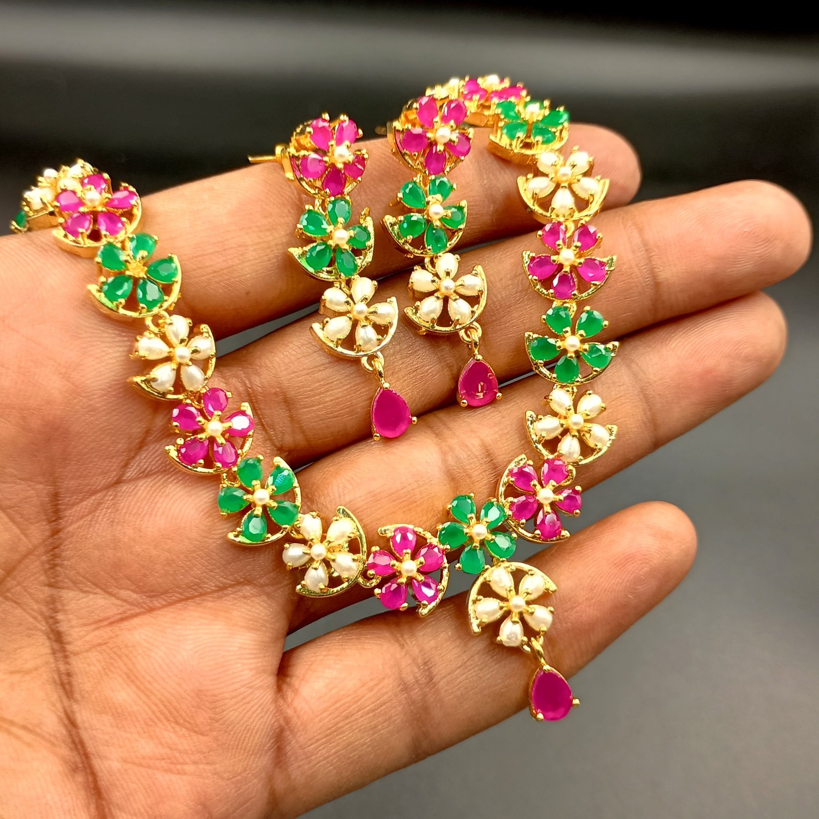 Vintage Flower Ruby Emerald Pearl Jewelry Set 22K Gold Plated Necklace Wedding G