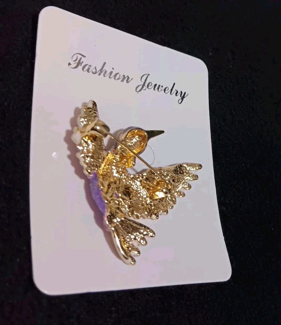 Woman’s Purple Winged Bird Brooch Pin (Fashion Jewelry)
