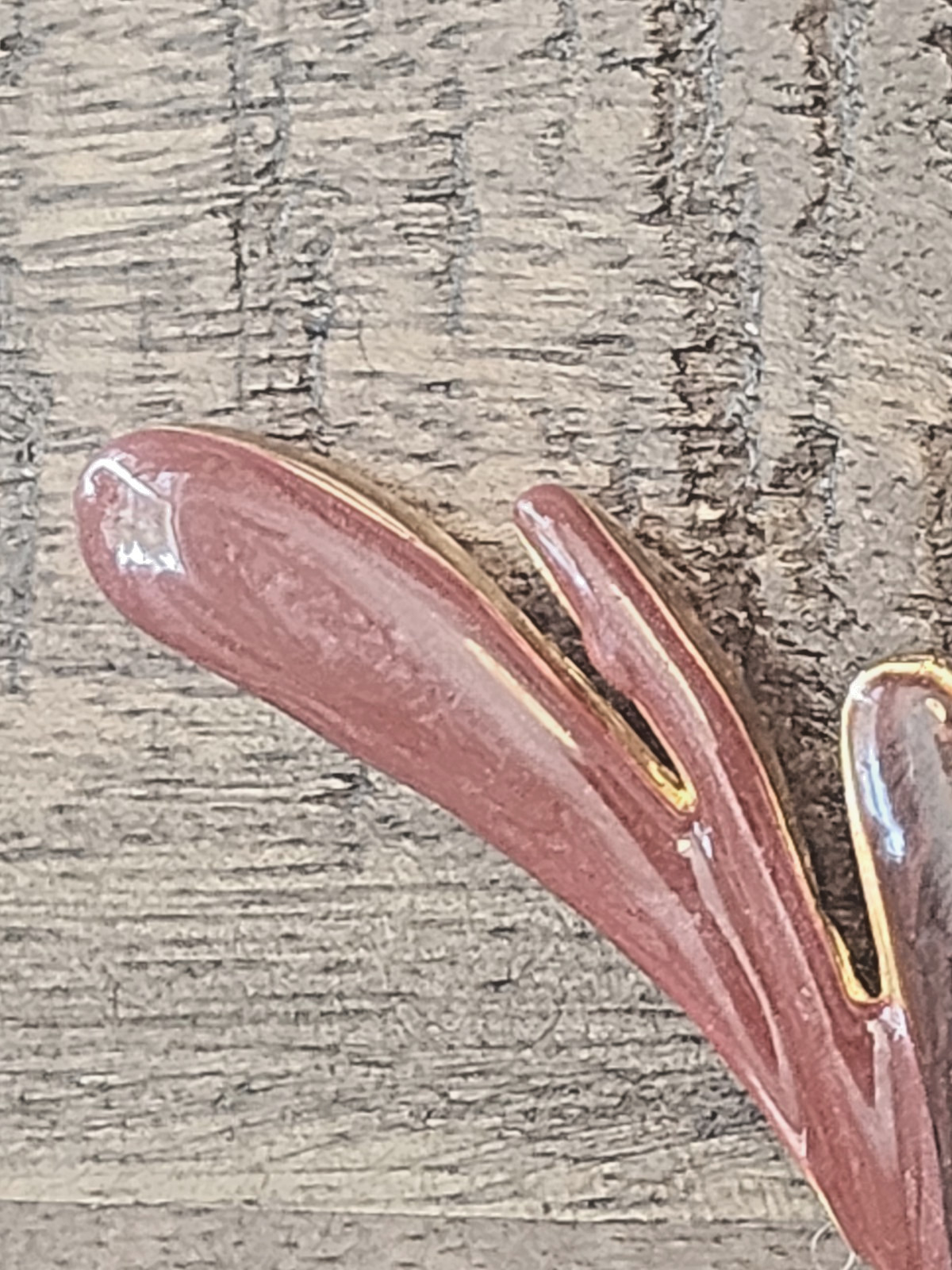 Vintage Gold Tone Brooch featuring a Rust Brown/Burgundy Enamel Leaf Design