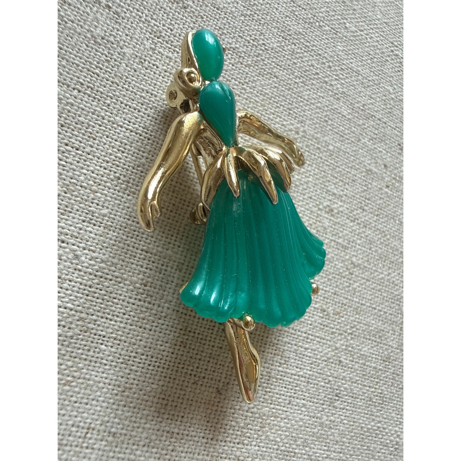 Vintage Trifari ?unsigned Ballerina Brooch teal Green Dancer Costume Jewelry