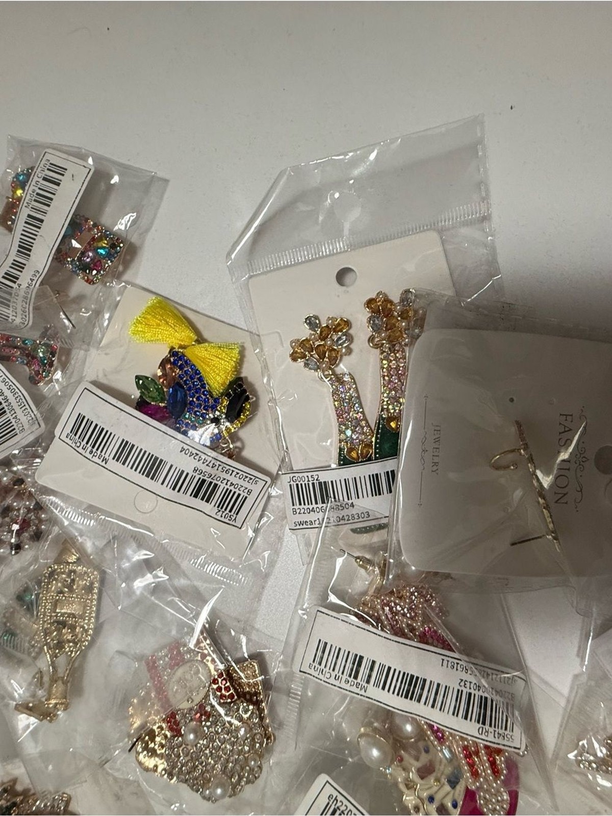 Fashion Jewelry Multicolor Crystal Brooch Lot – Pink, Blue, Green, Gold