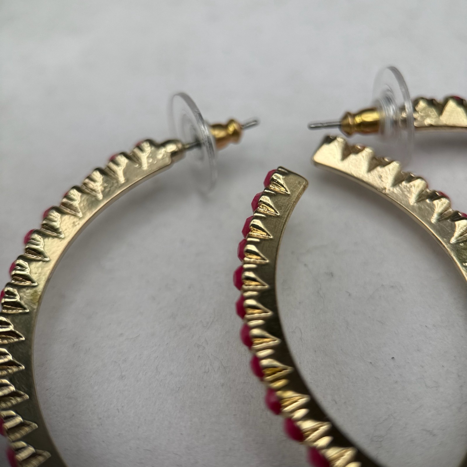 Vintage Plastic Coated Aluminum Pink/Magenta Rhinestone Fashion Enamel Hoop