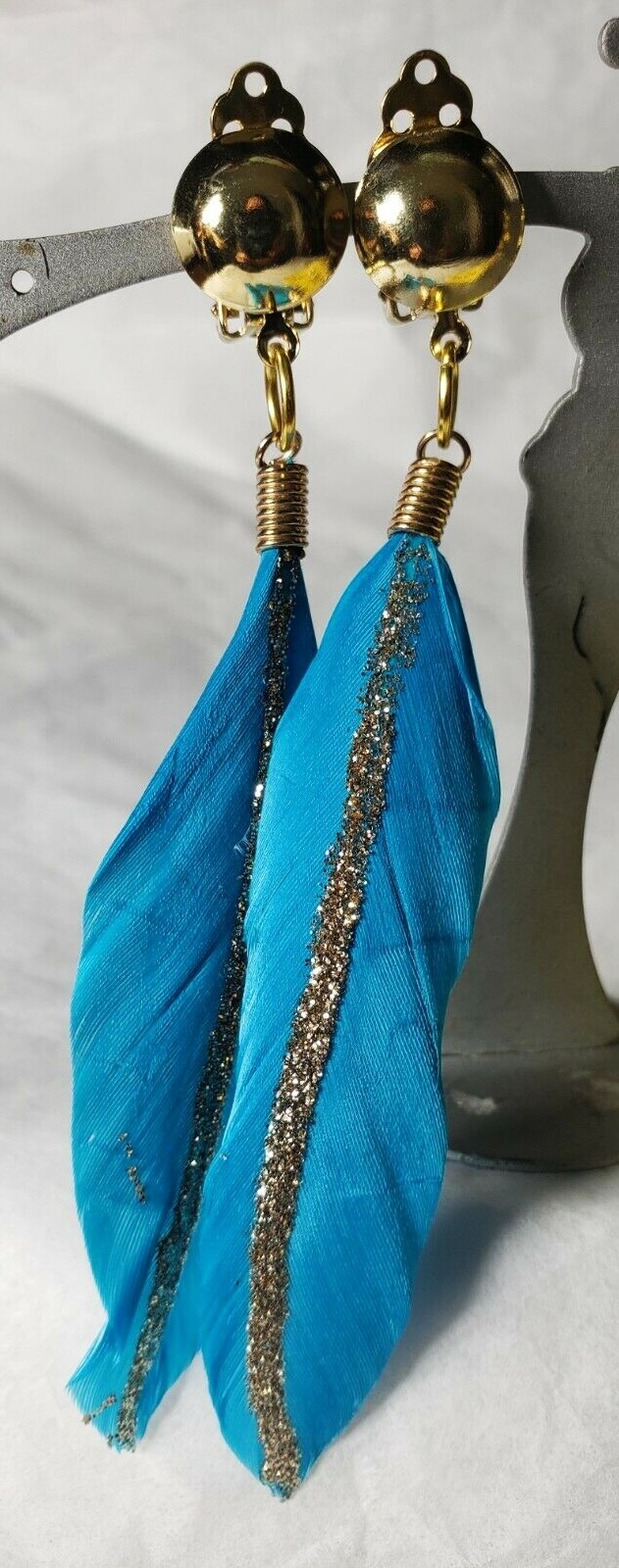 Feather w/glitter clip on earrings, black,white,blue,pink,orange,yellow handmade