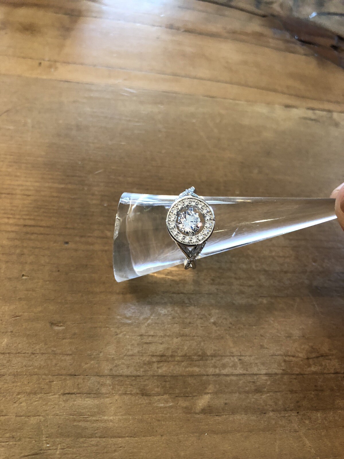 Avon Everlasting Love Ring Floating CZ Stone Raised Setting 925 Size 9