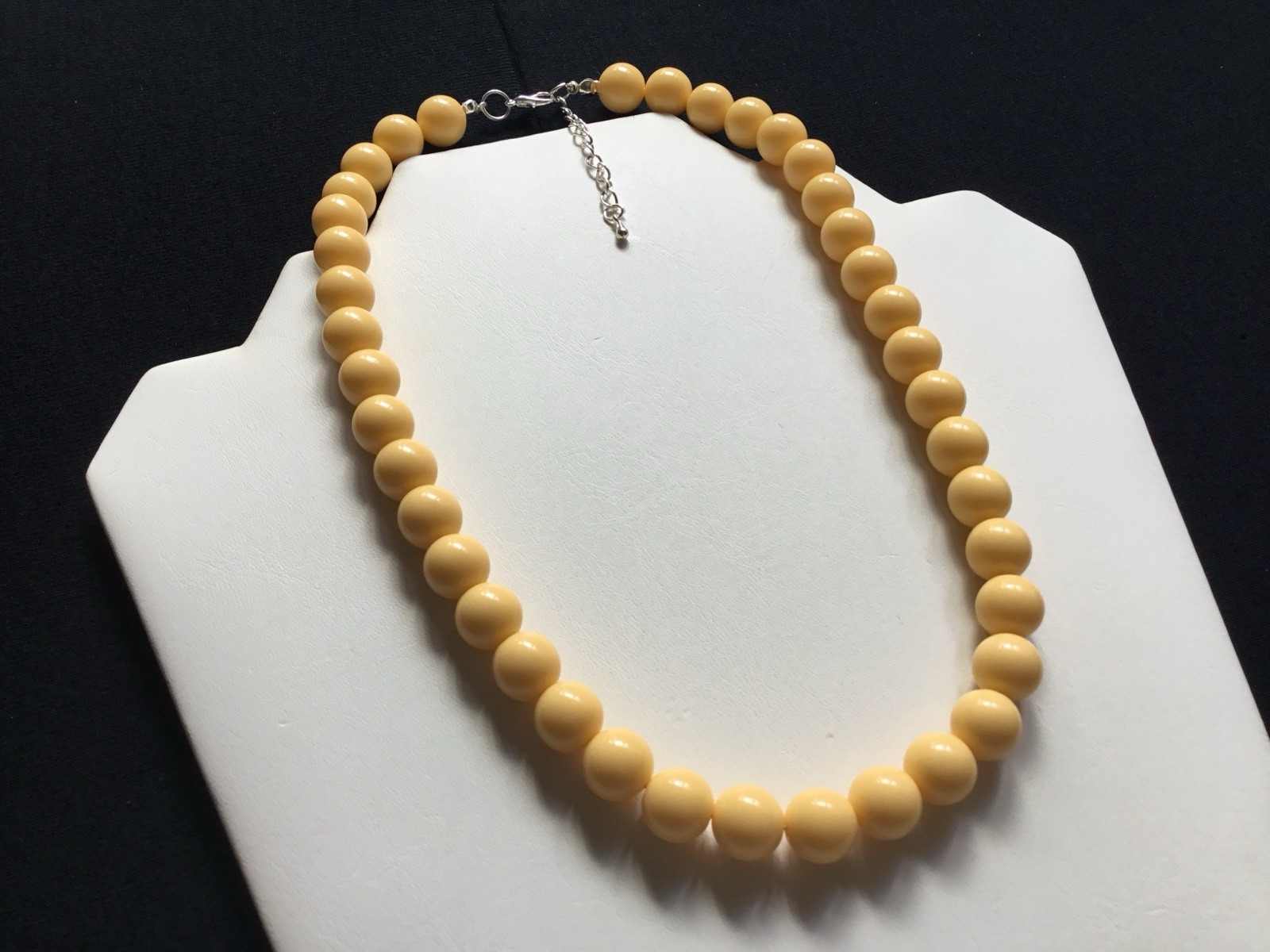 Short Length Butter Yellow Beads Adjustable Necklace