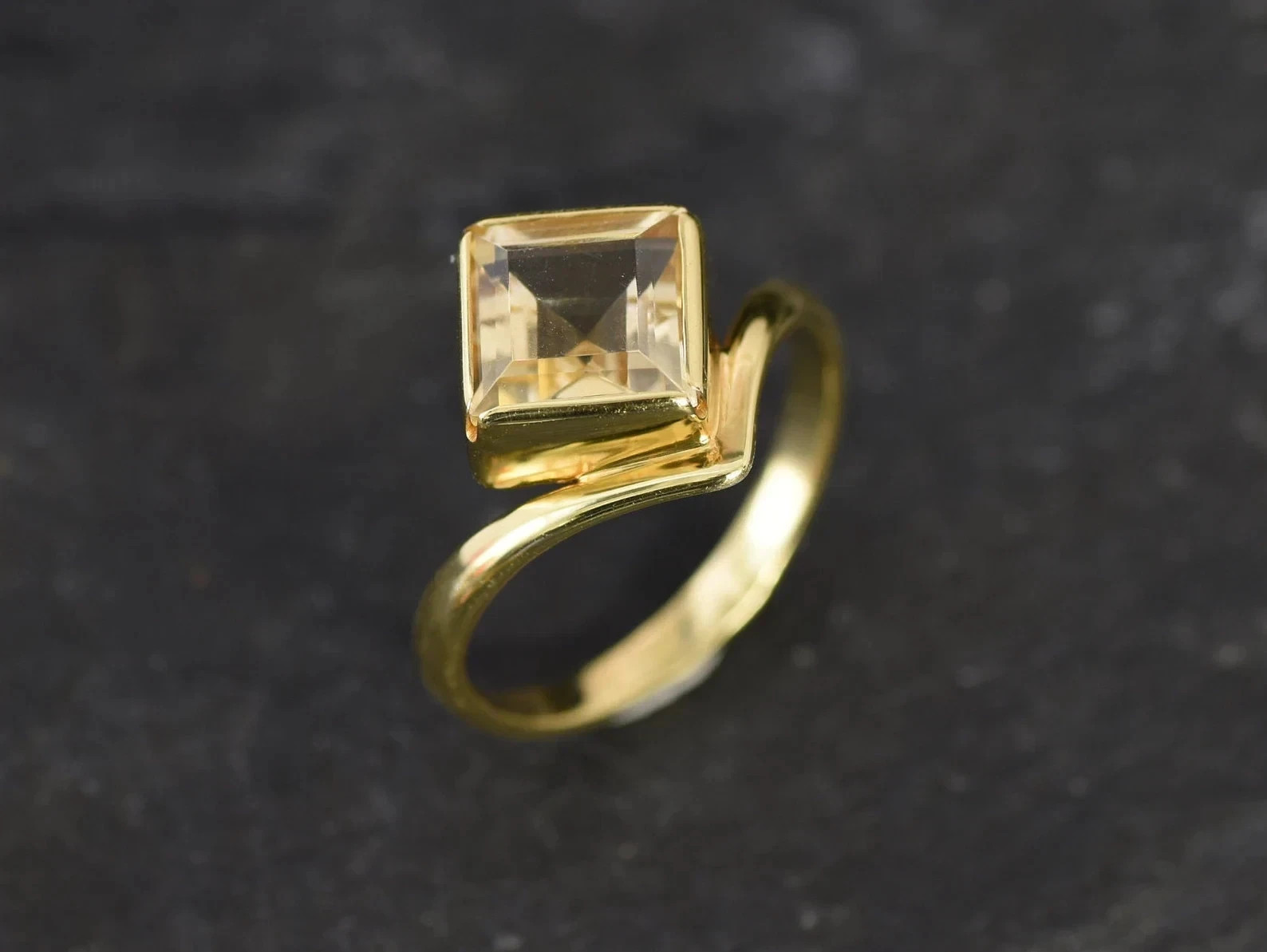 2.50 Ct 18K Solid Yellow Gold Natural Citrine & Diamond Anniversary Ring Sz 9