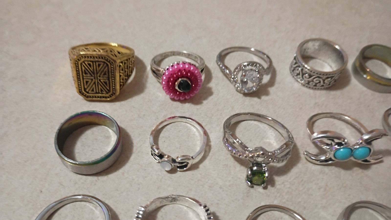 COSTUME JEWELRY RINGS Lot Of 70 Various Sizes, Stones, Gems, Etc…B