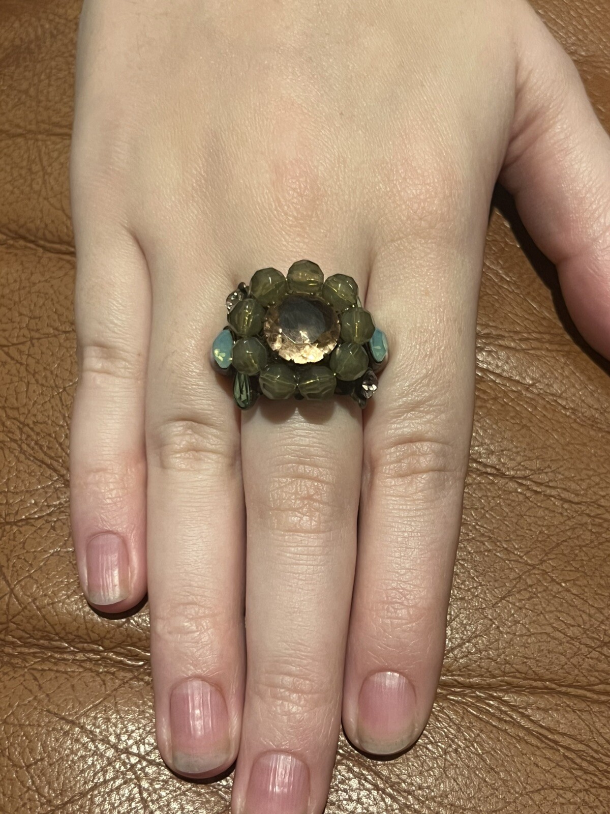 Elizabetta Ricciardi Adjustable Crystal Ring. NWT. Green & Brown Flower