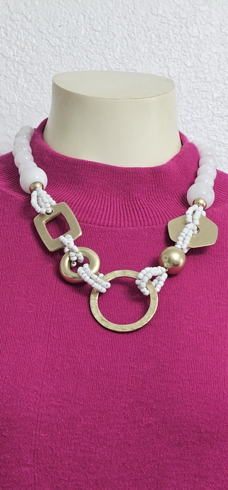 CHICOS women choker necklace gold tone metal white glass beads 10 to 12”