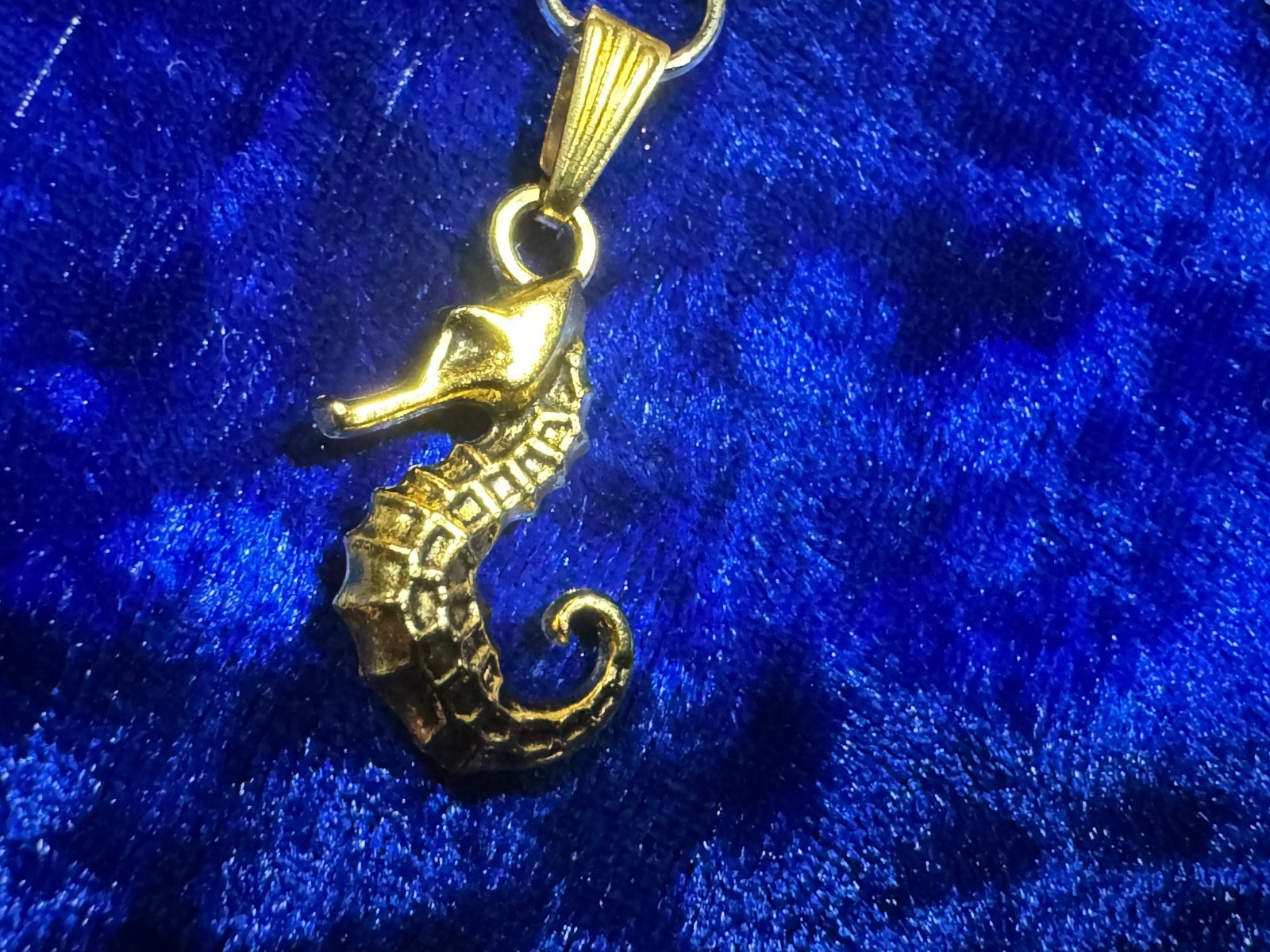Seahorse & Starfish Pendent Necklace Chain KC Gold Color Plated 18 in + 3 in Adj
