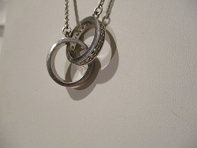 ALDO Silvertone 16″ w/2.5″ Extender Chain Double Rings-1 Plain 1 w/Rhinestones