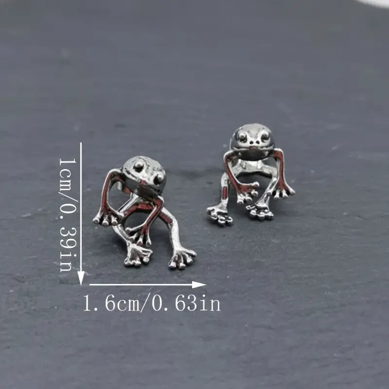 Vintage Chic Frog Stud Earrings Durable Zinc Alloy Construction for Parties