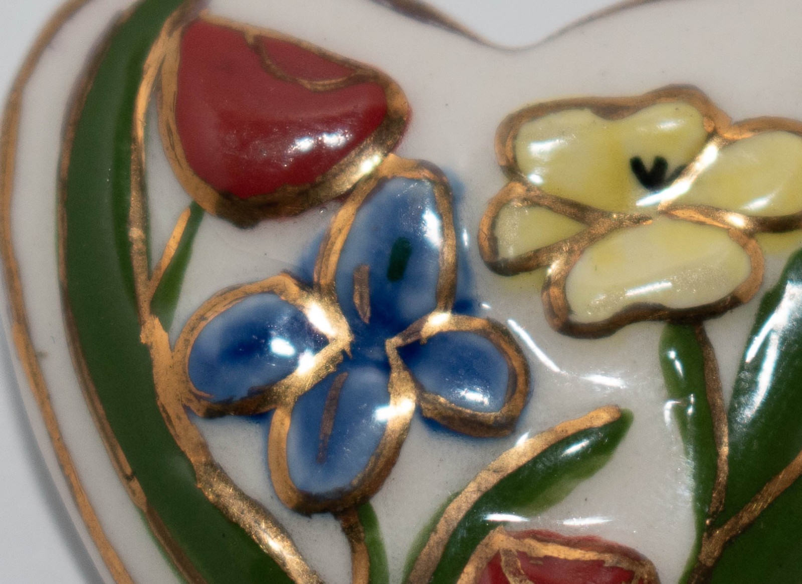 Ceramic Relief Floral Enamel & Gold Hand Painted Heart Pin 1.5” x 1.5”