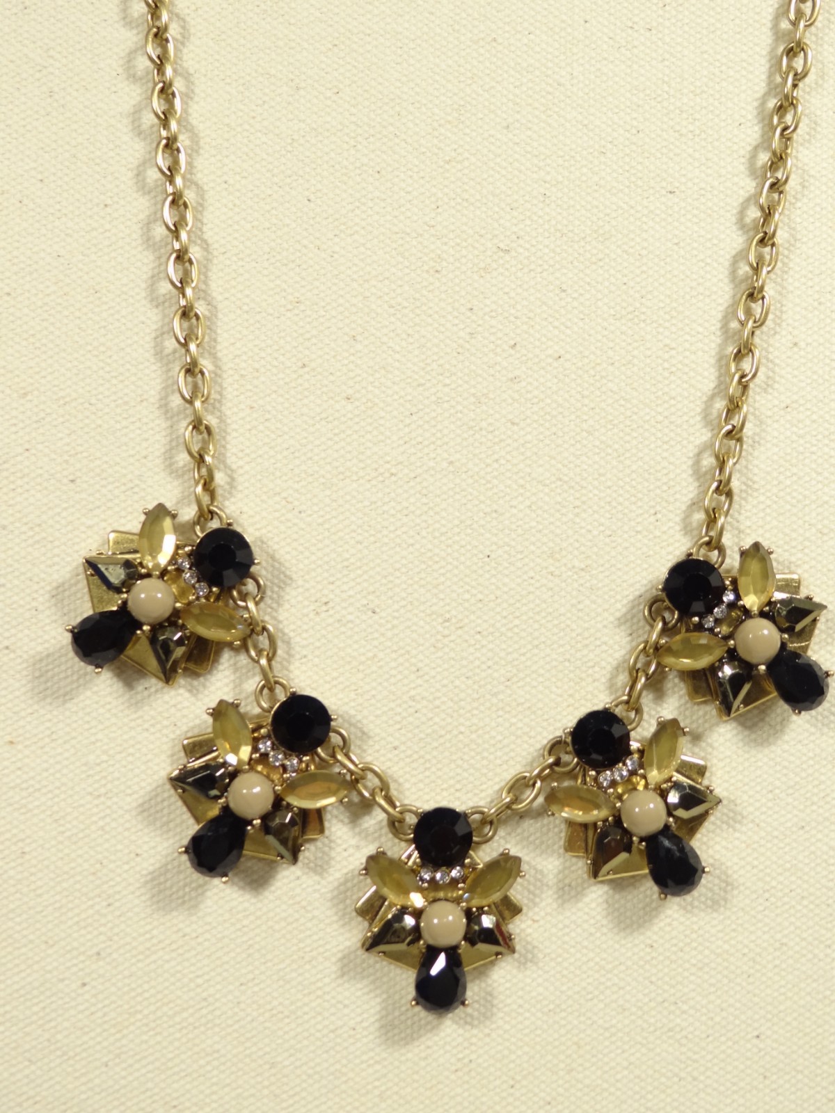 J Crew Black Yellow Floral Pendant Necklace 18″-20.5″ Gold Tone