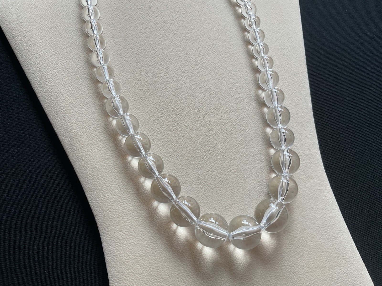 Chunky Clear Beads Graduated Necklace – Nickel Free