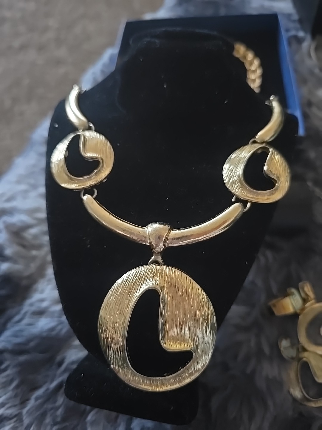 Jewelry Set BOLD and Suitable for All Occasions All Sizes Fit