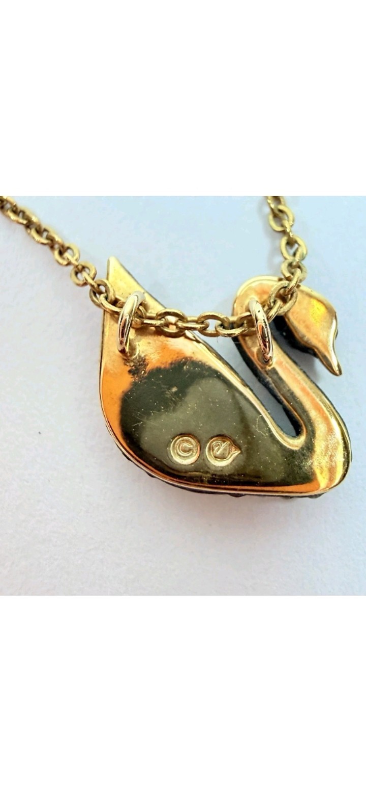 Swarovski 5204134 Women’s Black Iconic Swan Necklace