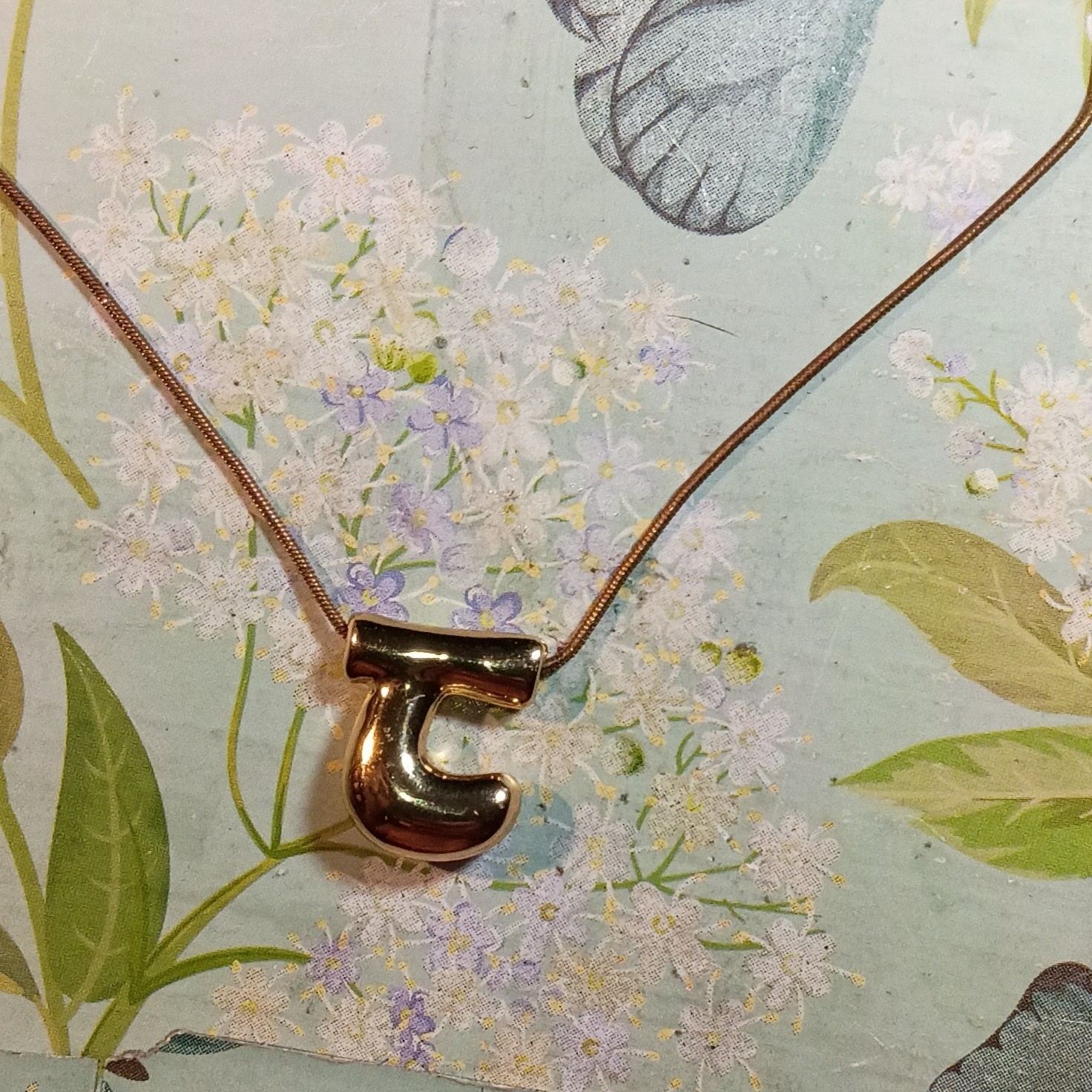 Gold Tone Metal Snake Chain Necklace Letter J Pendant Adjustable Lobster