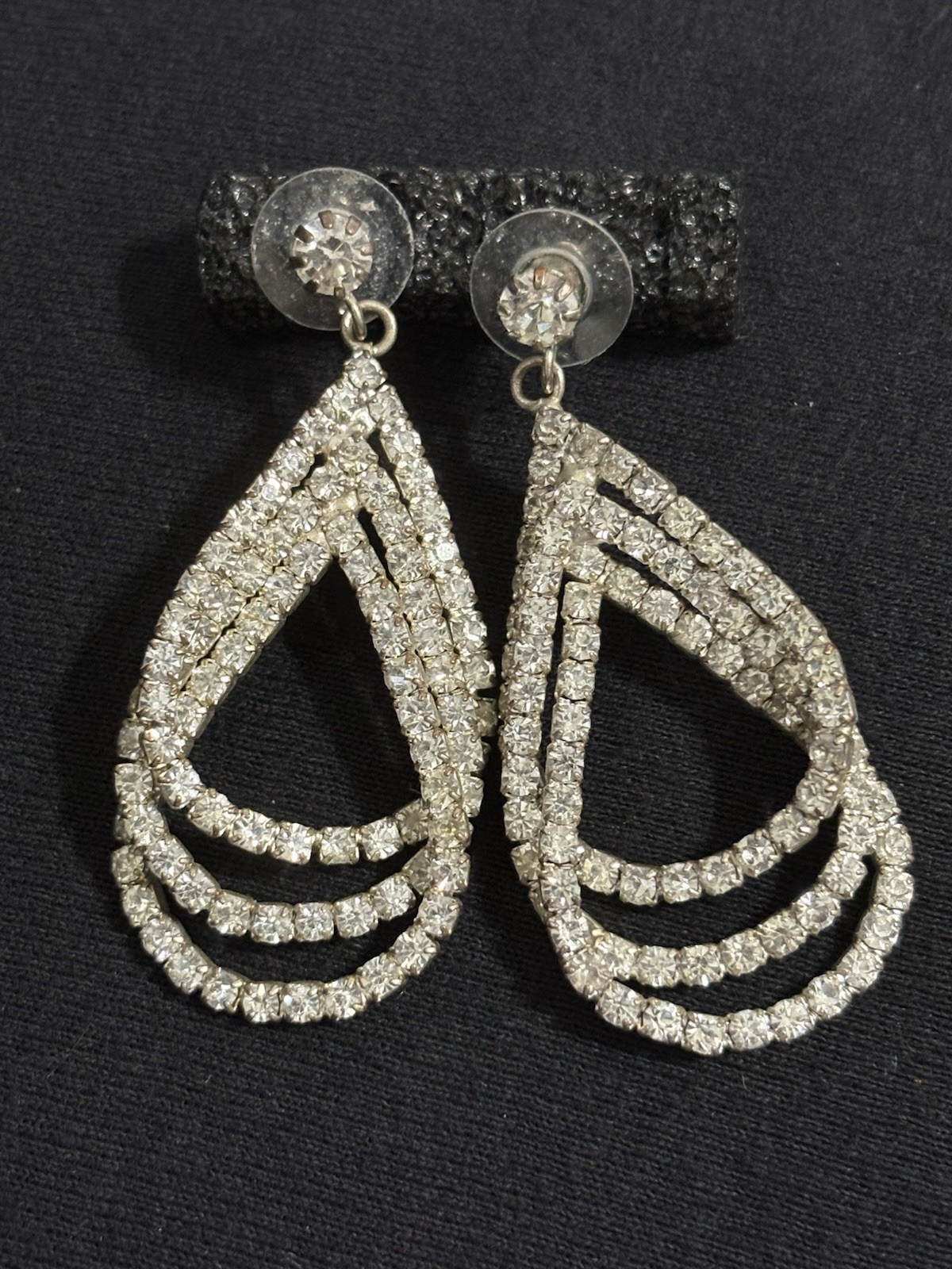 Vintage Rhinestone Teardrop Dangle Earrings Silver Tone Open Drop Statement