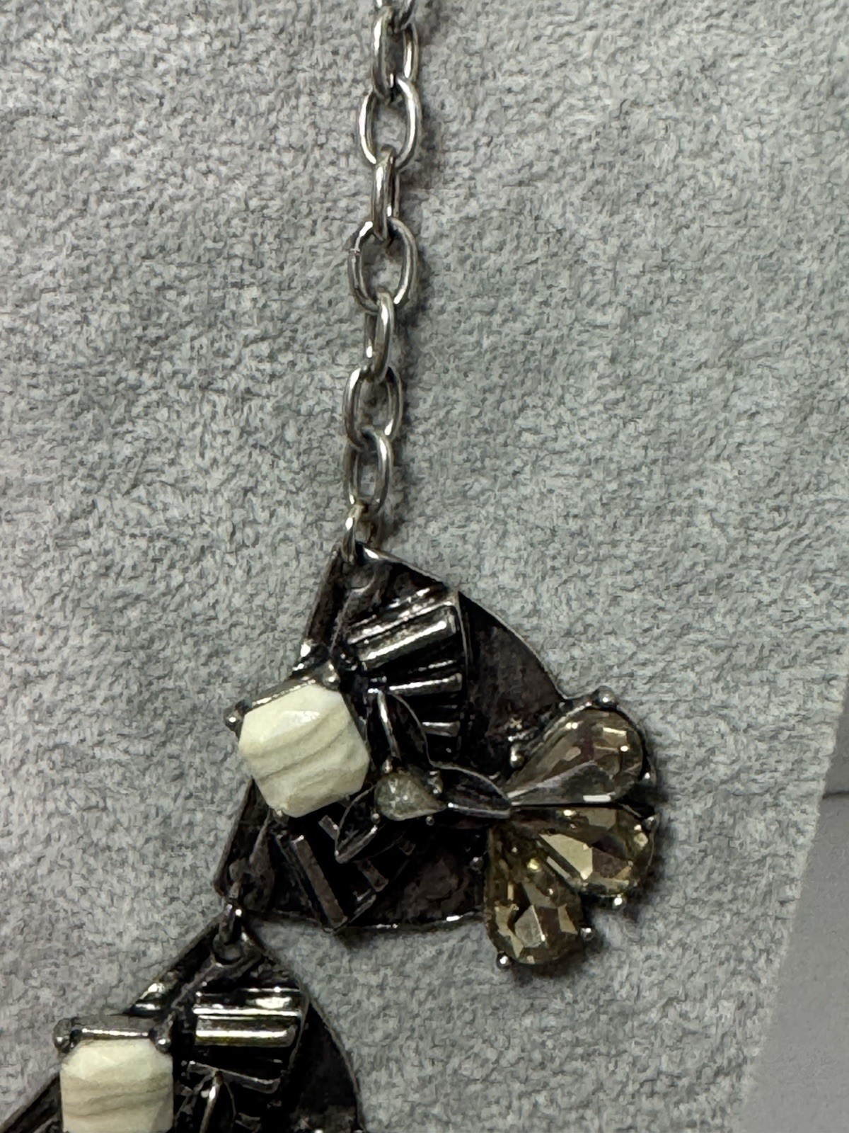 Beautiful Statement Necklace Great Quality. Perfect For Any Occasion