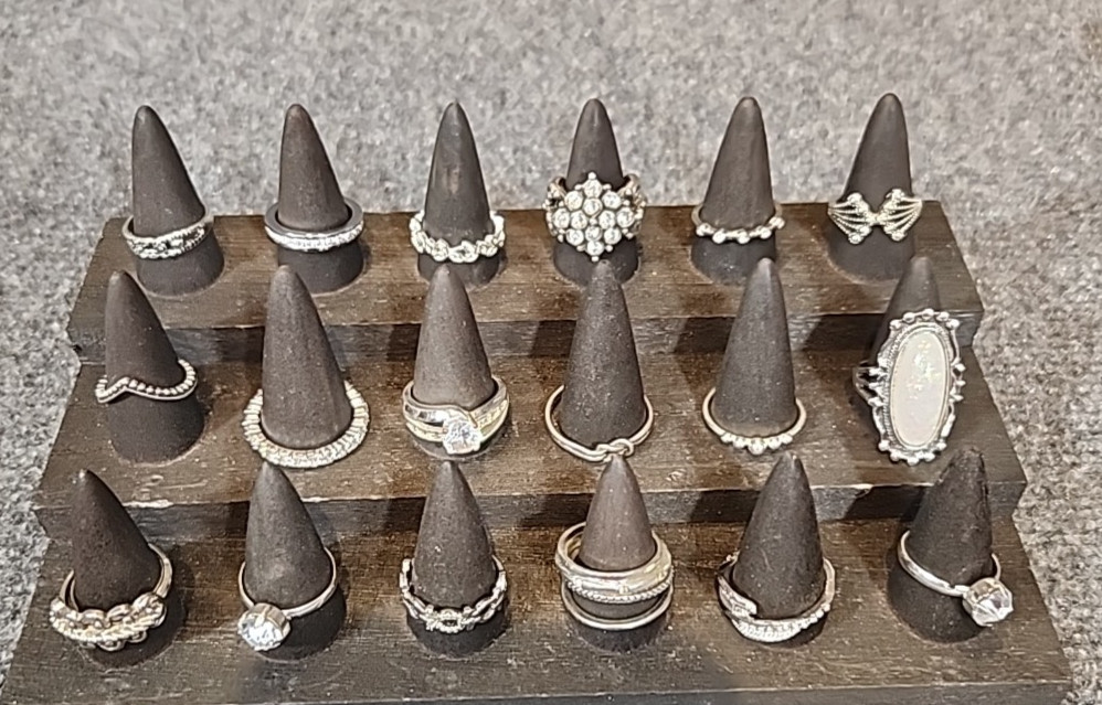 Jewelry 21 French Rings Rhinestones Sized Silver Tones Lot #175 See Description