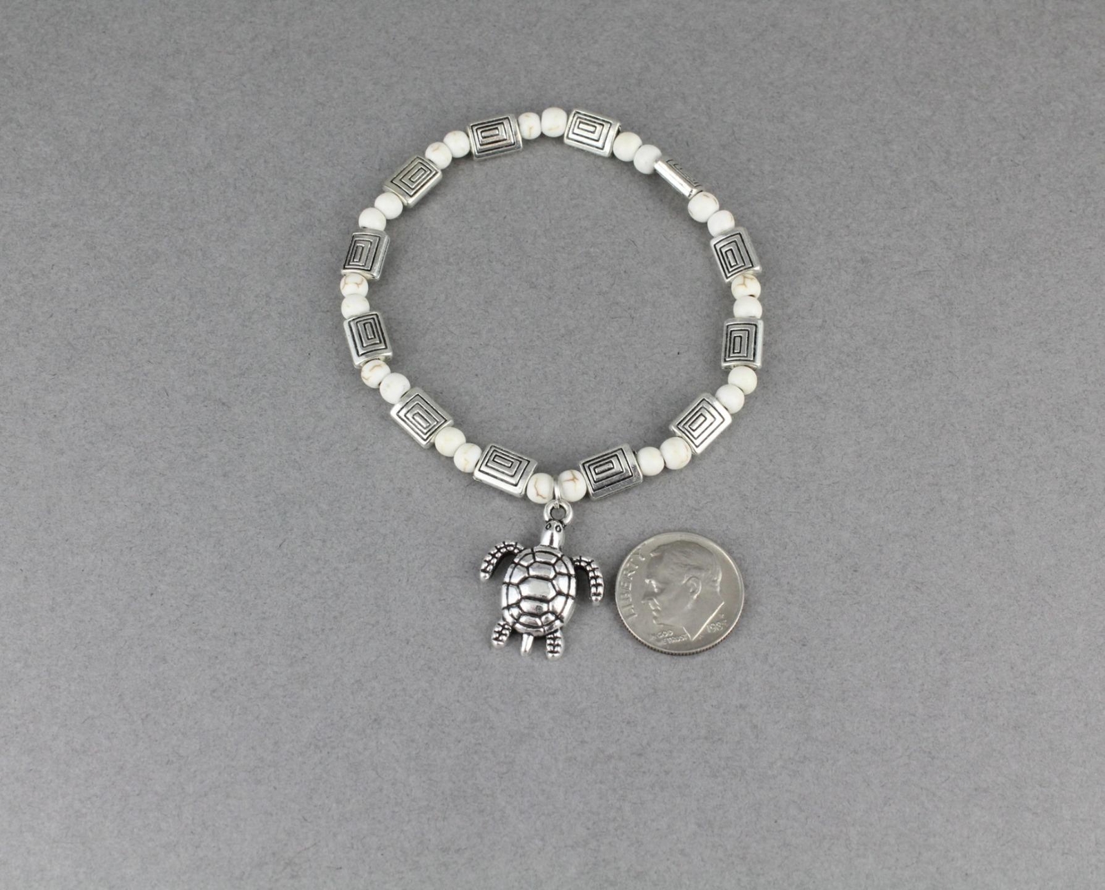 turtle charm bracelet stretch Cream Silver stretchy beaded bracelet tortoise