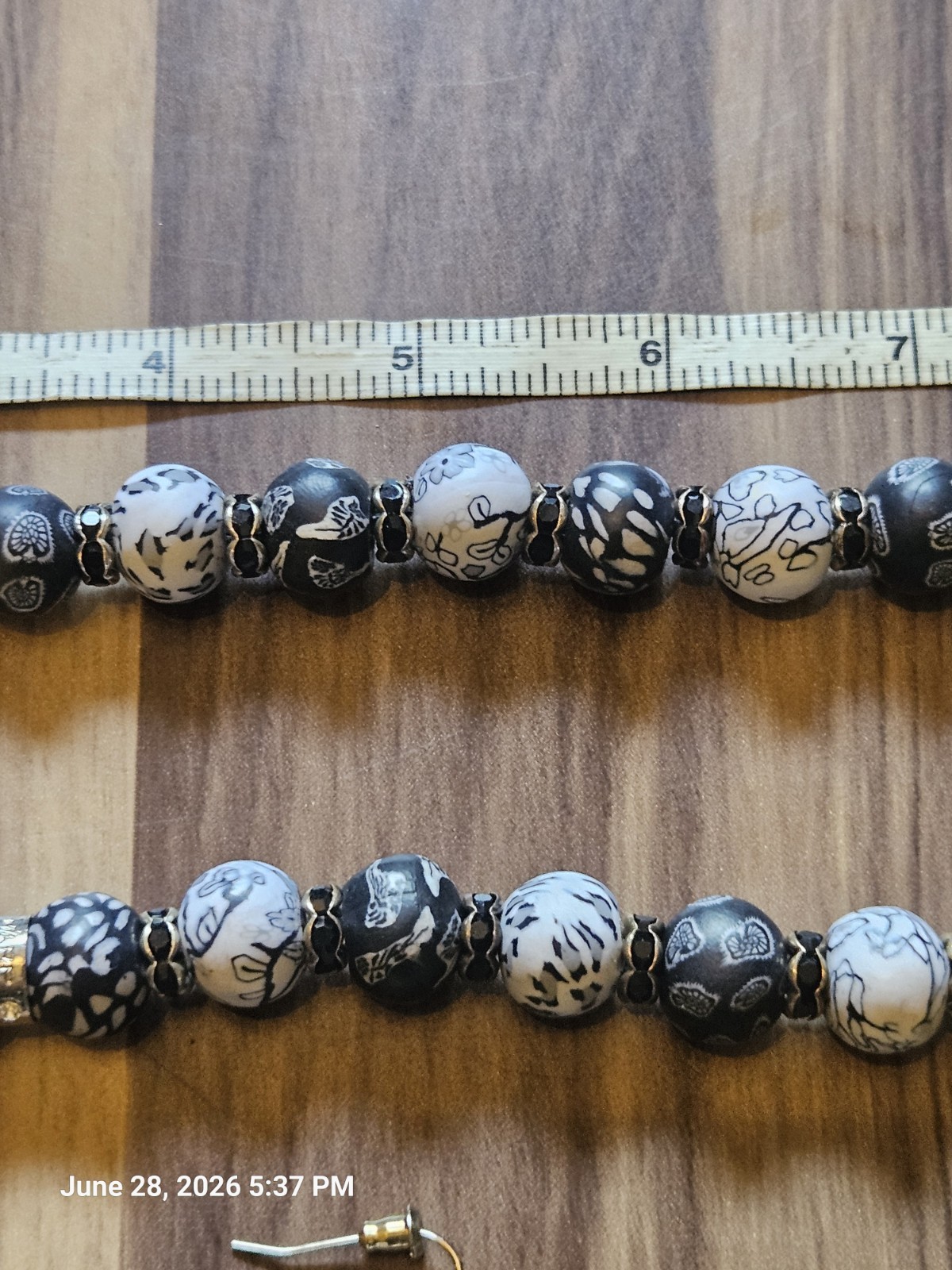 Donna Sharp Necklace With Earrings Set Beautiful