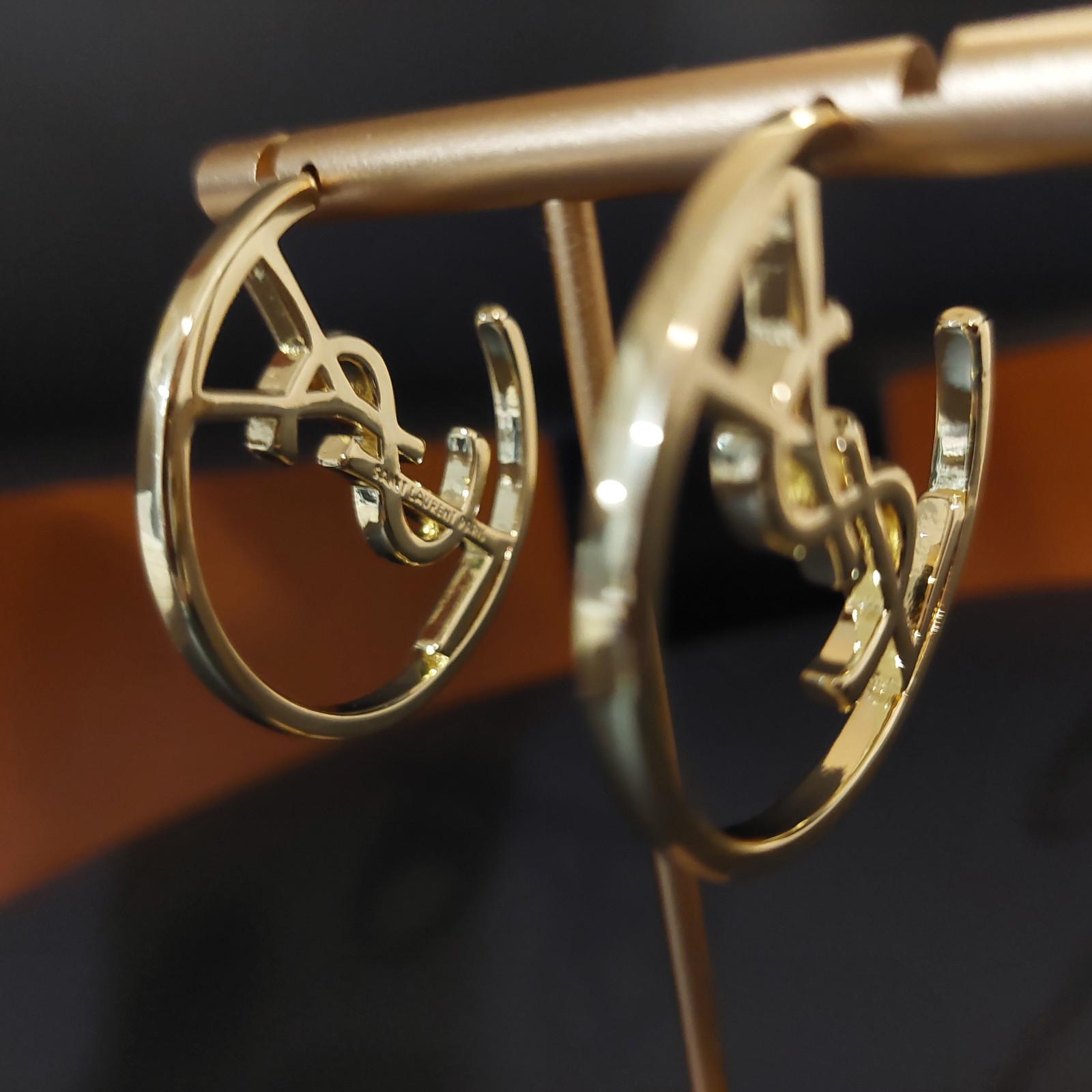 Auth. YVES SAINT LAURENT YSL LOGO Large HOOP EARRINGS Gold Tone