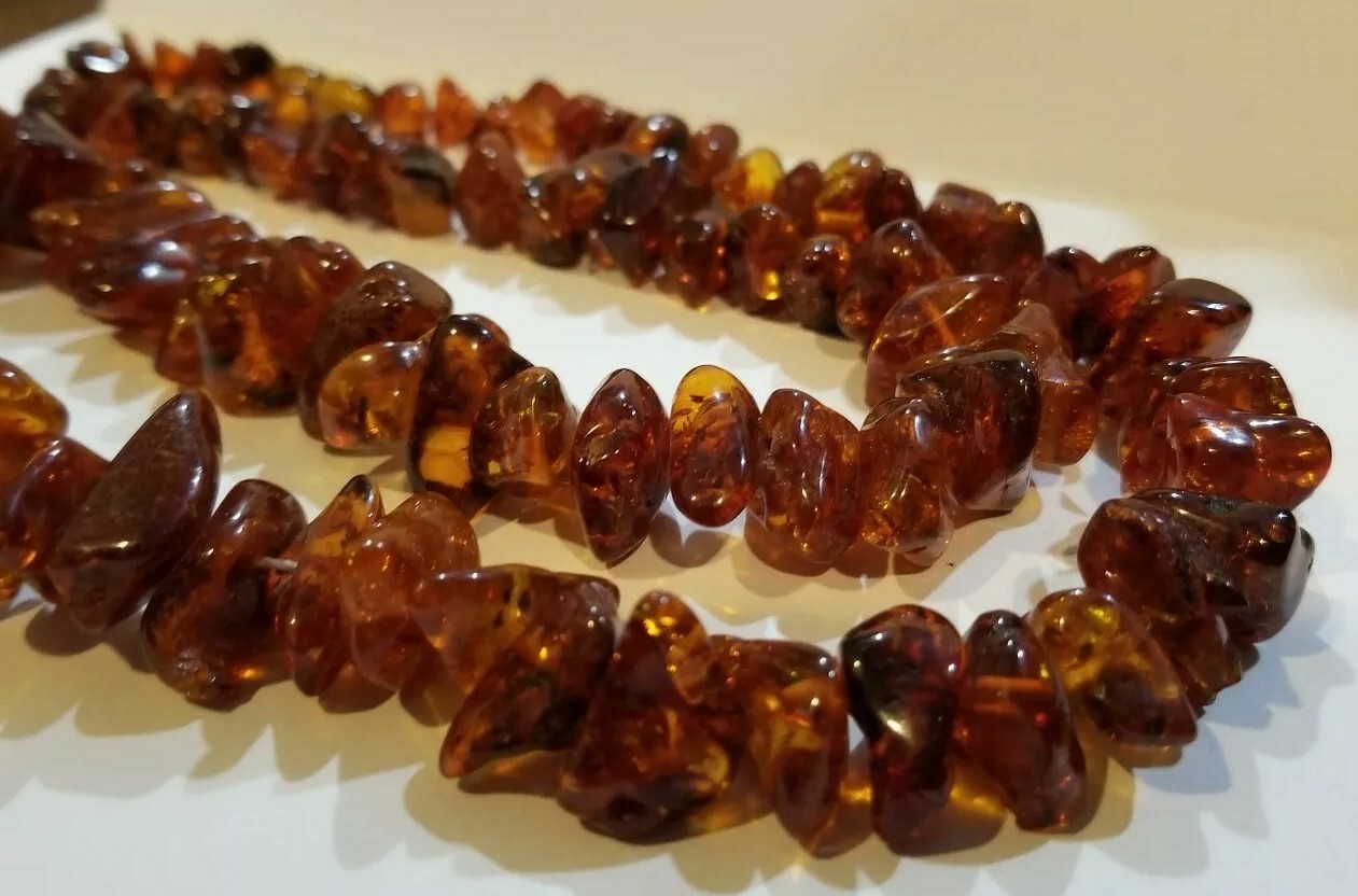 Vintage Baltic Graduated Amber Chunk 26.25″ Necklace 69g