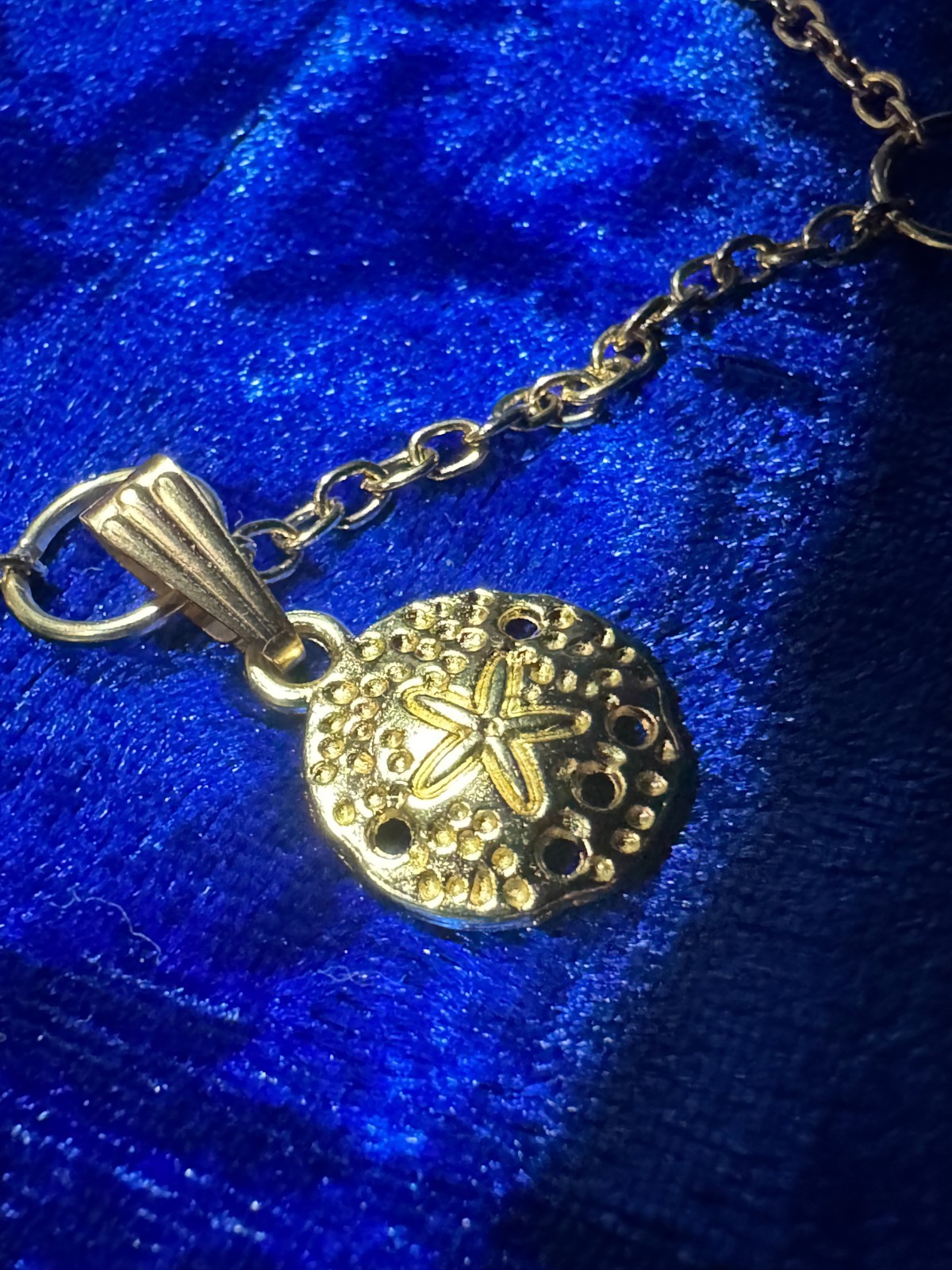 Seahorse & Starfish Pendent Necklace Chain KC Gold Color Plated 18 in + 3 in Adj