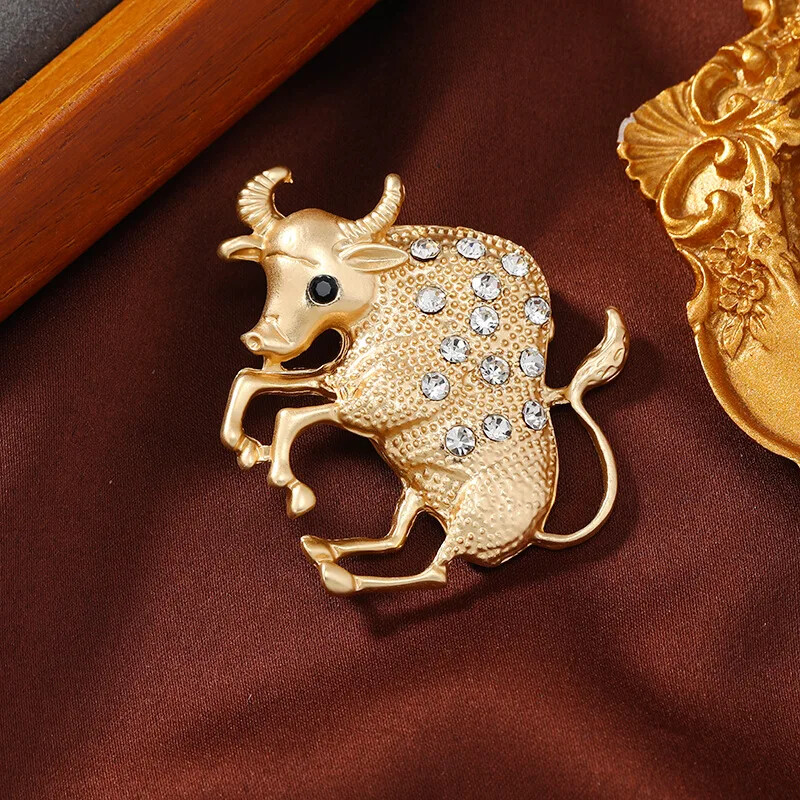 Women Matte Gold Color Zodiac Brooch Fashion Simple Rhinestone Animal Badges Pin