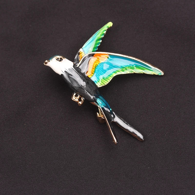 Women Men Unisex Swallow Lover Brooch Fashion Birds Pins Badge Jewelry